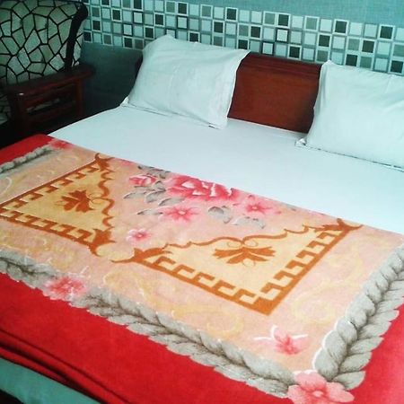 Oyo 27711 Hotel Evergreen Residency Bhopal Zewnętrze zdjęcie