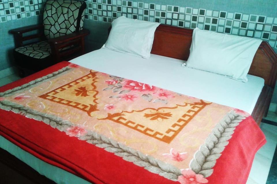Oyo 27711 Hotel Evergreen Residency Bhopal Zewnętrze zdjęcie